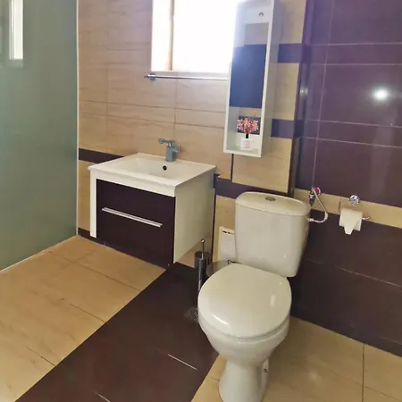 Twins Palace Святые Константин и Елена