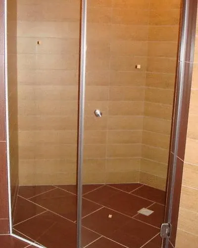 Apartmanhotel Twins Palace 3*