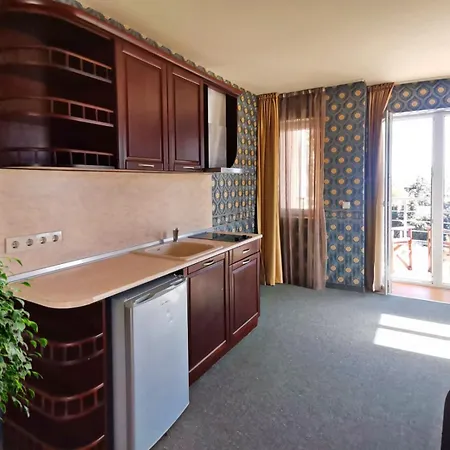 Twins Palace Lejlighedshotel 3*