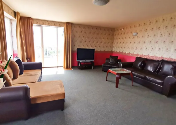 Aparthotel Twins Palace