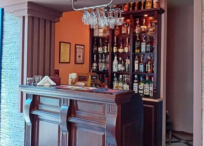 Aparthotel Twins Palace Saints Constantine and Helena