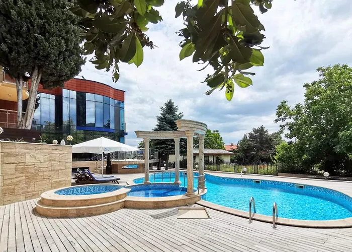 Aparthotel Twins Palace